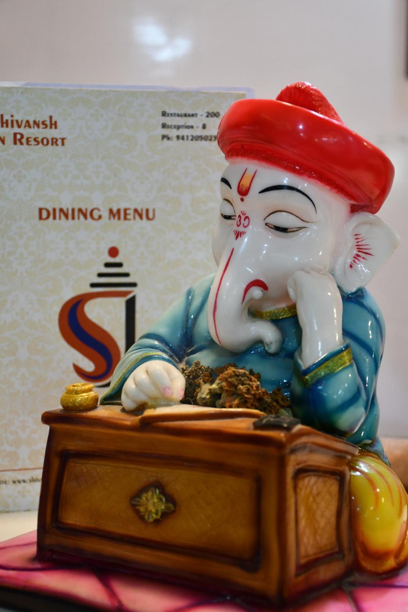 石番士旅馆酒店 Rishīkesh 外观 照片